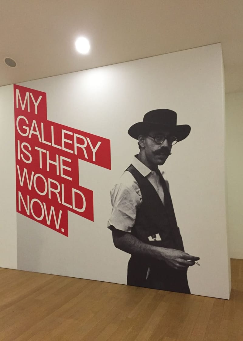 SPEAKING OF: de ruimte / de toonzaal, een avond rondom Seth Siegelaub