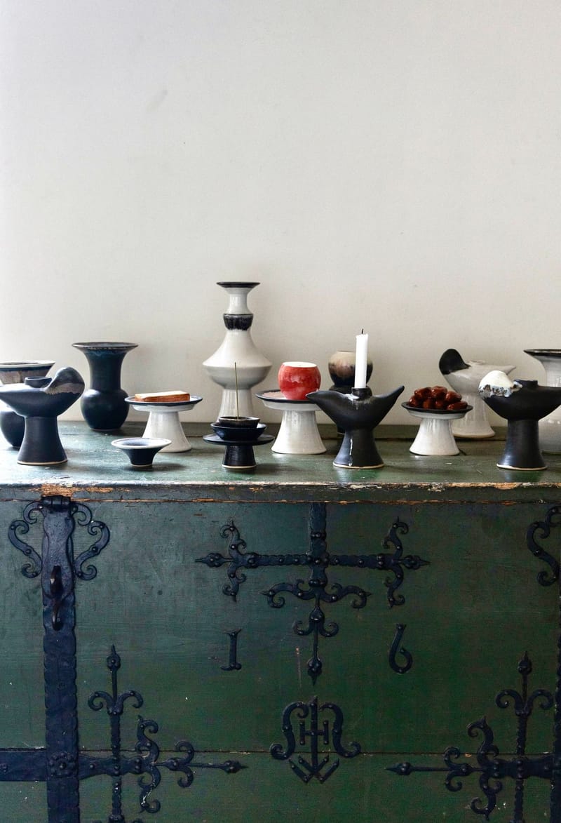Vessels of Remembrance, Stoneware, De Kloostergang
