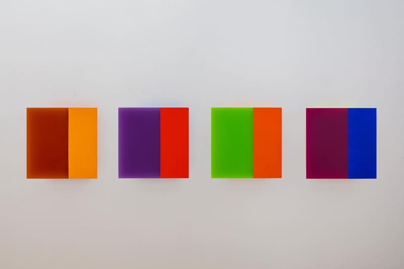 Multiples 2022  50 X 50 cm acrylverf op plexiglas