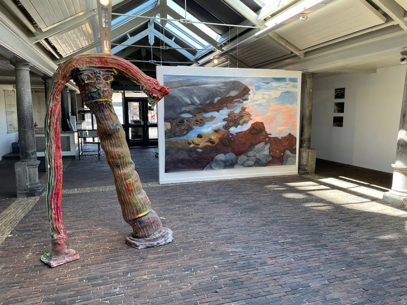 BAY tijdens Unknown Territories in de Vishal