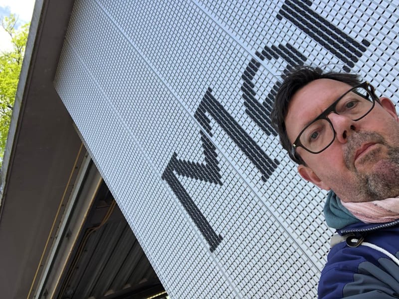 CS Hrlm 2; Men gaat op reis om thuis te komen