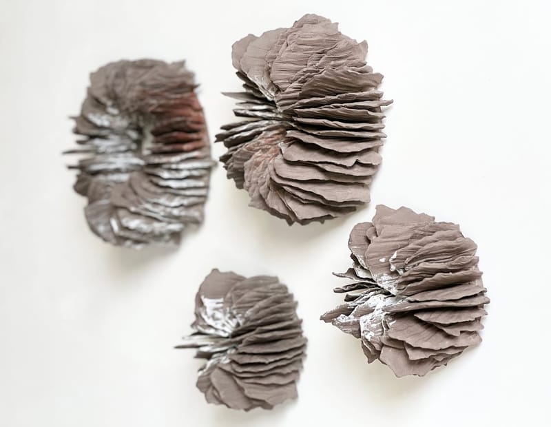 Treeheart wallsculpture steengoed