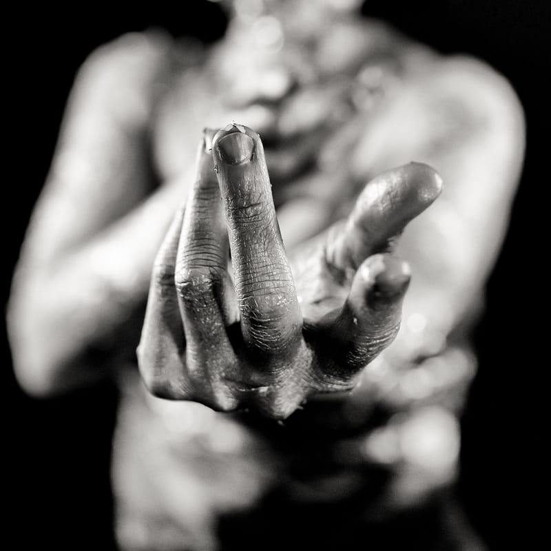 Nani Vazana - singer