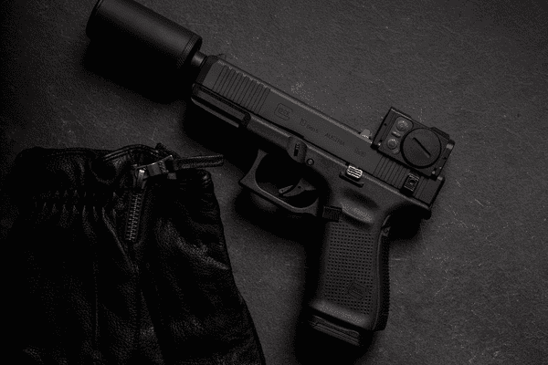 Hush Puppy Set B&T - Pistole GLOCK 19 Gen5 9mm Para & B&T Hush Puppy Schalldämpfer & Aimpoint ACRO P-2, Bild 2