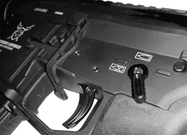 Sicherungshebel WYSSEN DEFENCE Ambidex 90+60° - für AR15, WD15 und WD9, Bild 3