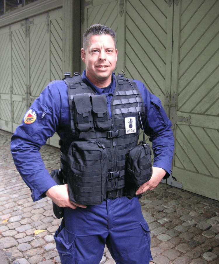 Anton Anker in der Uniform der Kantonspolizei Bern