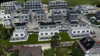 Naturnah wohnen, modern leben: Exklusives 5.5-Zimmer-Haus