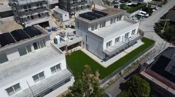 Naturnah wohnen, modern leben: Exklusives 5.5-Zimmer-Haus