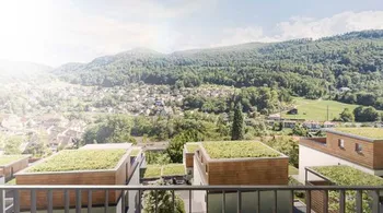 Moderne 4.5-Zimmer-Wohnung mit Terrasse und zusätzlichem Privatgarten