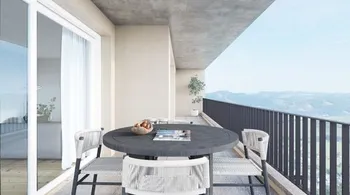 Moderne 4.5-Zimmer-Eigentumswohnung mit Südausrichtung und Panoramablick