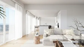 Lichtdurchflutete 3.5-Zimmer-Dachwohnung in exklusiver Hanglage