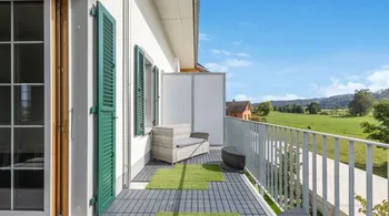 Moderne 3.5-Zi.-Wohnung mit 18 m² Balkon in Bollodingen
