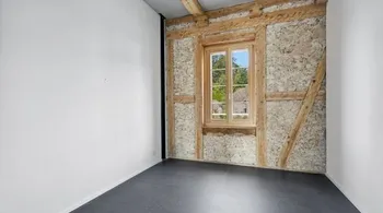 Moderne 3.5-Zi.-Wohnung mit 18 m² Balkon in Bollodingen