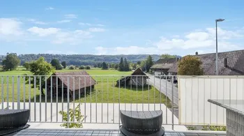 Moderne 3.5-Zi.-Wohnung mit 18 m² Balkon in Bollodingen