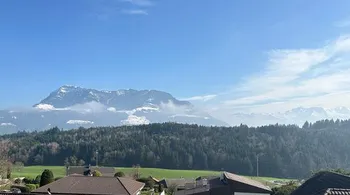 Blick auf die Rigi:Luxuriöse 4.5-Zimmer Duplexwohnung in Udligenswi