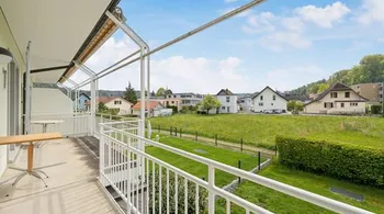 Schöne Wohnung mit grosszügigem Balkon