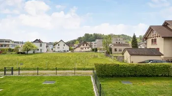 Schöne Wohnung mit grosszügigem Balkon