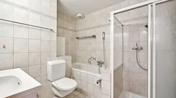 Schöne Wohnung mit grosszügigem Balkon