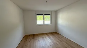 Exklusive Neubauwohnung mit grosser Terrasse in Schaffhausen