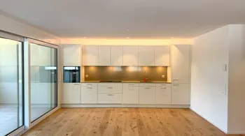 Exklusive Neubauwohnung mit grosser Terrasse in Schaffhausen