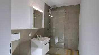 Hochwertige Neubauwohnung mit geräumigem Balkon in Schaffhausen