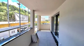 Hochwertige Neubauwohnung mit geräumigem Balkon in Schaffhausen