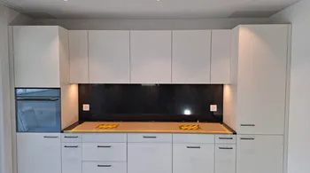 Hochwertige Neubauwohnung mit geräumigem Balkon in Schaffhausen