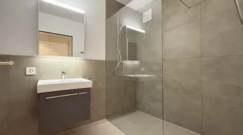 Eleganter Erstbezug in Schaffhausen - W11