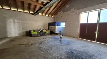 22-Zimmer Renditeobjekt in Glovelier – Einmalige Gelegenheit