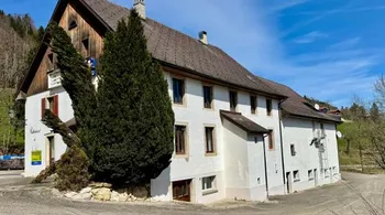 22-Zimmer Renditeobjekt in Glovelier – Einmalige Gelegenheit