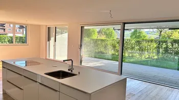 Moderne 4.5 Zimmer Gartenwohnung in Minergiebauweise