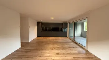 Erstbezug mit modernstem Komfort und stilvollem Ambiente - W14