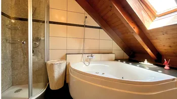 Eckreihenhaus mit Werkstattmöglichkeit in Gebenstorf, 6.5 Zimmer