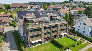 Moderne 4.5-Zimmerwohnung mit Minergie-Standard in Hägglingen