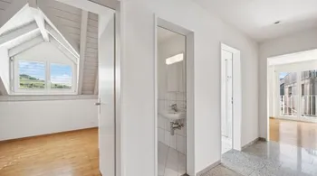 Lichtdurchflutet und grosszügige Maisonette