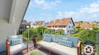 Lichtdurchflutet und grosszügige Maisonette