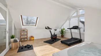 Ihr neues Zuhause: ruhig gelegen, grosszügig und voller Möglichkeiten!