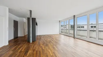 Exklusive Attika mit 5.5 Zimmern und Panoramablick im Hübeliacker Suhr