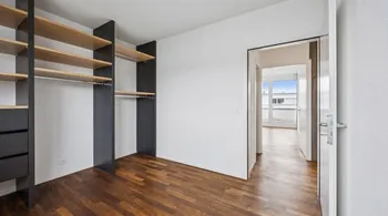 Exklusive Attika mit 5.5 Zimmern und Panoramablick im Hübeliacker Suhr