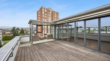 Exklusive Attika mit 5.5 Zimmern und Panoramablick im Hübeliacker Suhr