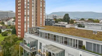 Exklusive Attika mit 5.5 Zimmern und Panoramablick im Hübeliacker Suhr