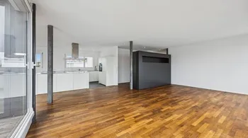 Exklusive Attika mit 5.5 Zimmern und Panoramablick im Hübeliacker Suhr