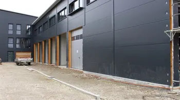 Letzte Kaufmöglichkeit, noch 2 Gewerbeboxen, für Individuelle Nutzung in Ramsen