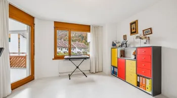 Diese charmante 4.5-Zimmer-Wohnung in Aarburg