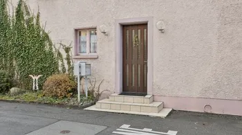 Vielseitiges Wohn- und Geschäftshaus - Oberentfelden, 10 Zimmer