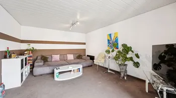 Vielseitiges Wohn- und Geschäftshaus - Oberentfelden, 10 Zimmer