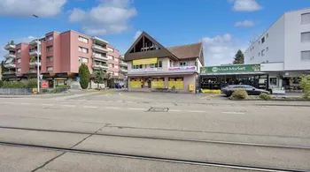 Vielseitiges Wohn- und Geschäftshaus - Oberentfelden, 10 Zimmer