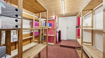 Vielseitiges Wohn- und Geschäftshaus - Oberentfelden, 10 Zimmer