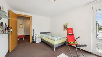 Vielseitiges Wohn- und Geschäftshaus - Oberentfelden, 10 Zimmer