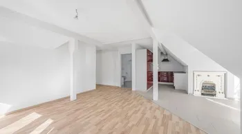 Voll vermietetes Generationenhaus mit Remise inmitten in der Natur